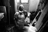 Bosambo : sochař ve své dílně