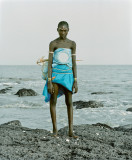 01_StatuetteVili_Fanta_Guinee_2011 : black woman, sea